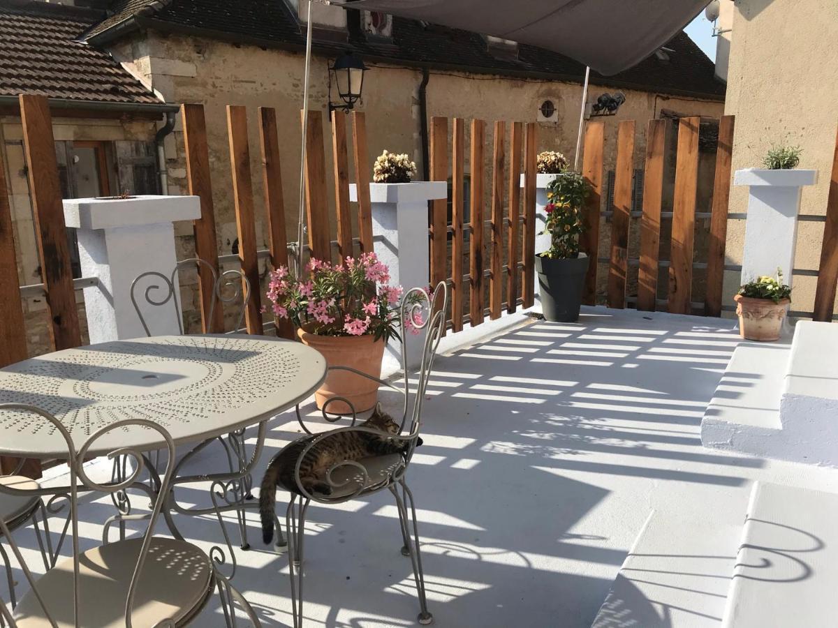 Logis Saint Vivant Volnay  Екстер'єр фото